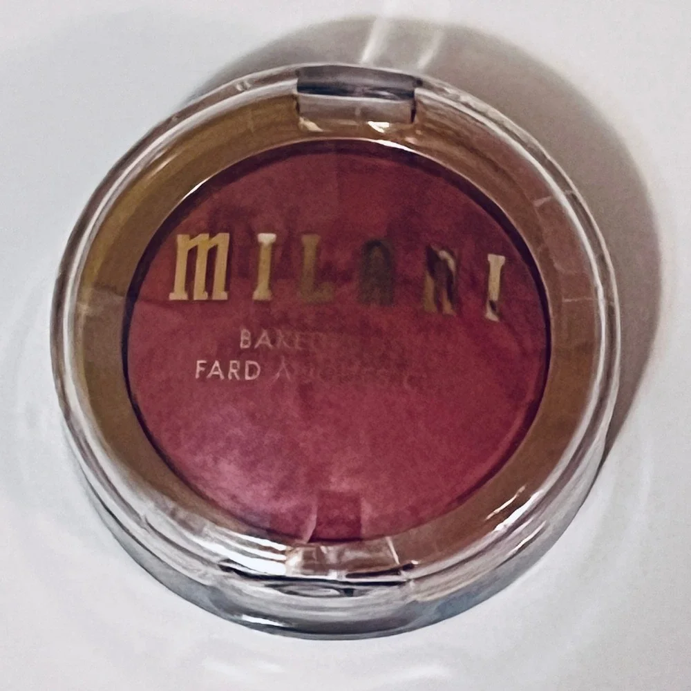 Milani Baked Blush Powder 0.12oz 18 Ciao Bella Brick Red Shimmer Radiant